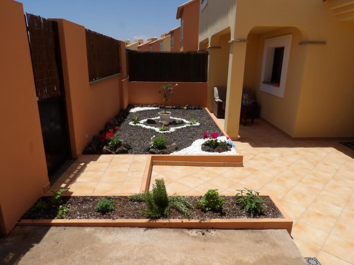Villas Brujula Company Corralejo Exterior photo